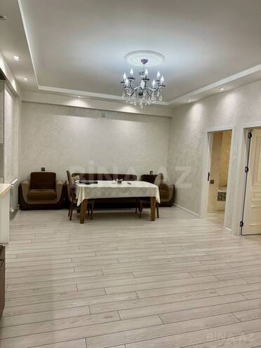 Продается 3-комн. новостройка 77 м², м. Кара Караев, photo 3 from 15