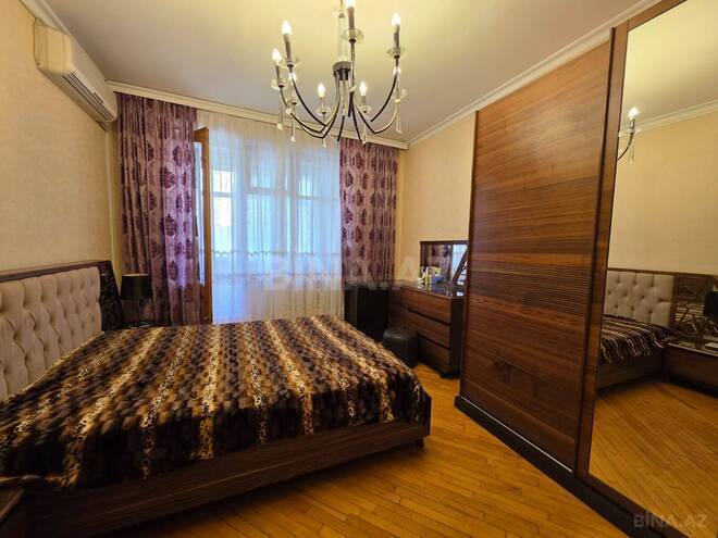 İcarəyə verilir 3 otaqlı köhnə tikili 100 m², İnşaatçılar m., photo 1 from 16