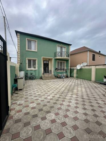 Satılır 4 otaqlı həyət evi/bağ evi 200 m², photo 1 from 14