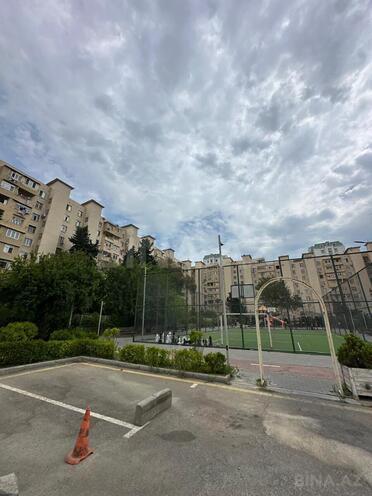 Satılır 4 otaqlı köhnə tikili 100 m², Həzi Aslanov m., photo 1 from 15