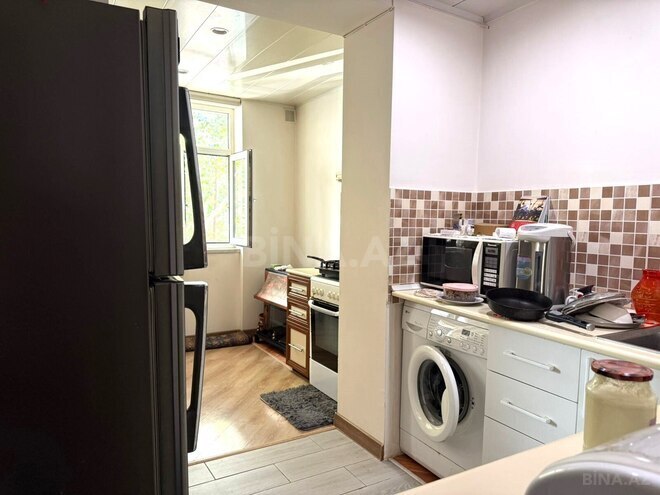 Продаётся 4-комн. вторичка 90 м², м. Нариман Нариманов, photo 14 from 17