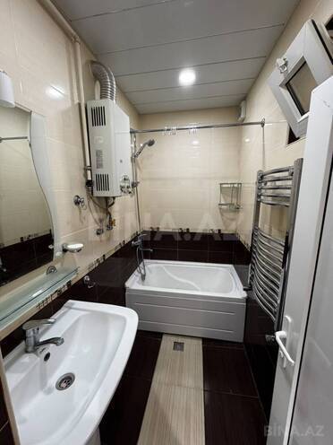 Продаётся 2-комн. вторичка 65 м², Хатаинский р., photo 15 from 16