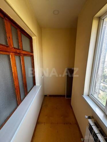 Продаётся 2-комн. вторичка 65 м², Хатаинский р., photo 12 from 16