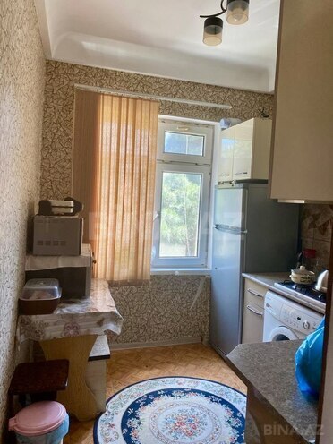 Satılır 4 otaqlı köhnə tikili 75 m², Xalqlar Dostluğu m., photo 7 from 12