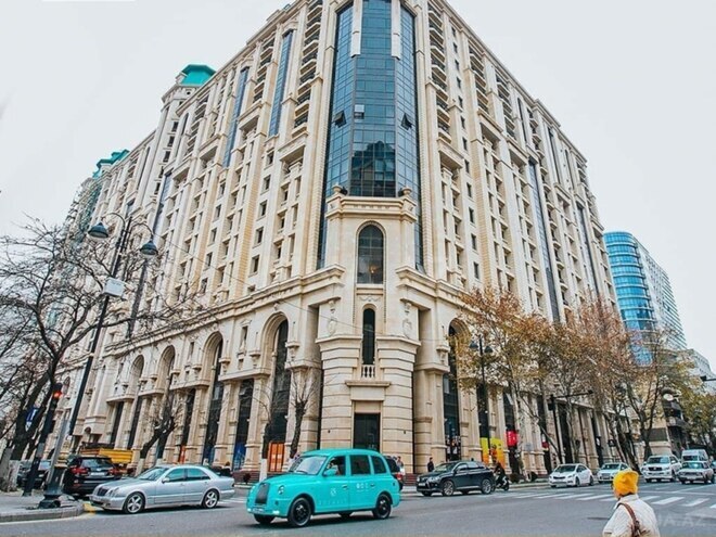 İcarəyə verilir 3 otaqlı yeni tikili 145 m², Nizami m., photo 1 from 18