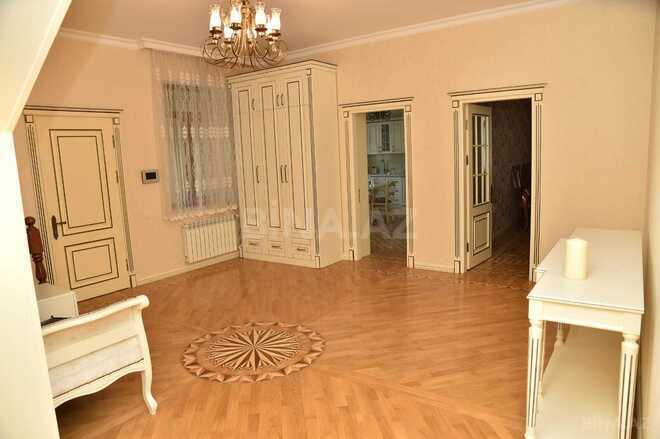 Satılır 7 otaqlı həyət evi/bağ evi 242 m², Bakıxanov q., photo 13 from 32