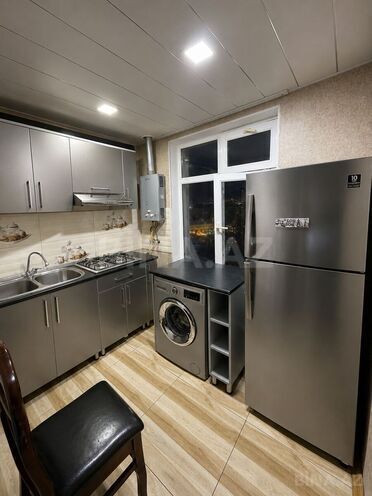 Продаётся 3-комн. вторичка 75 м², м. Ази Асланов, photo 5 from 11