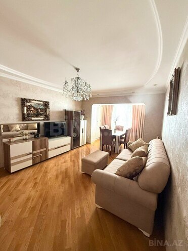 İcarəyə verilir 3 otaqlı köhnə tikili 90 m², 28 May m., photo 1 from 19