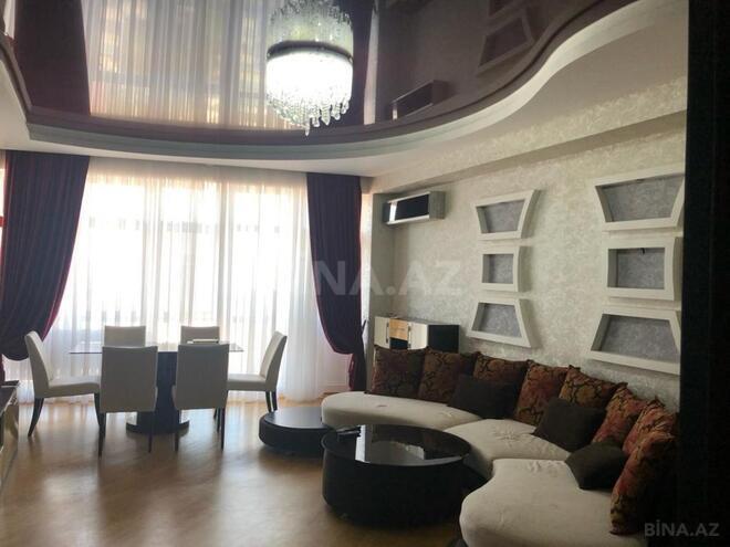 Сдаётся 3-комн. новостройка 135 м², м. Шах Исмаил Хатаи, photo 1 from 17