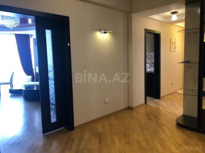 Сдаётся 3-комн. новостройка 135 м², м. Шах Исмаил Хатаи, photo 8 from 17