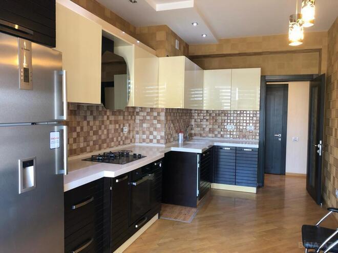 Сдаётся 3-комн. новостройка 135 м², м. Шах Исмаил Хатаи, photo 12 from 17