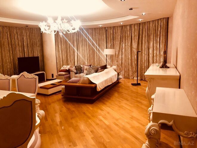 Сдаётся 4-комн. новостройка 215 м², м. Сахил, photo 1 from 25