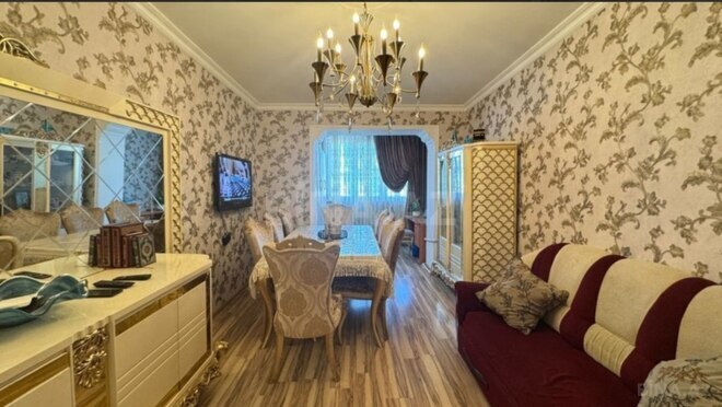Продаётся 4-комн. вторичка 90 м², м. Ази Асланов, photo 1 from 22