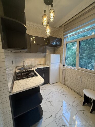 Satılır 2 otaqlı köhnə tikili 55 m², Memar Əcəmi m., photo 13 from 19