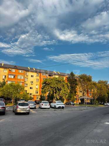Satılır 3 otaqlı köhnə tikili 65 m², Qara Qarayev m., photo 3 from 14