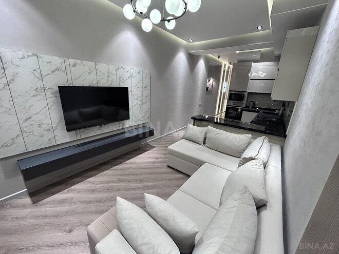 Сдается 3-комн. новостройка 130 м², м. Элмляр Академиясы, photo 4 from 24