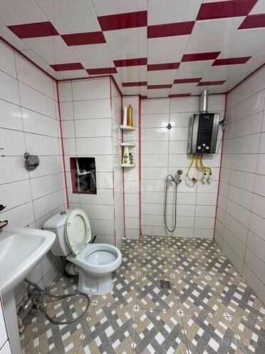 Продаётся 4-комн. вторичка 110 м², м. Халглар Достлугу, photo 15 from 16