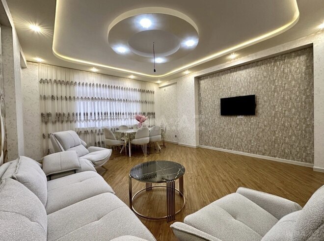 Продаётся 2-комн. новостройка 96 м², м. Нефтчиляр, photo 6 from 19