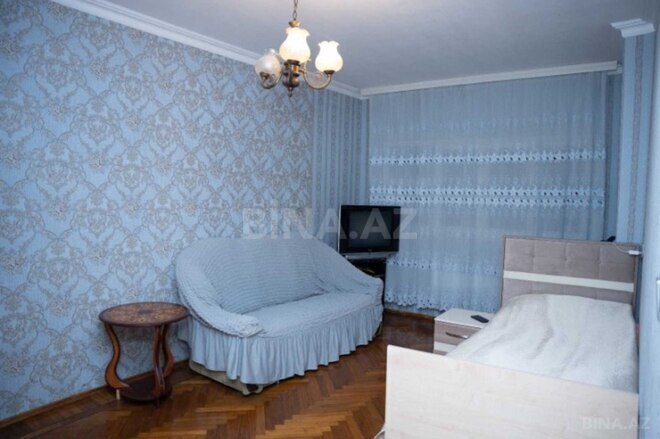 Продаётся 5-комн. вторичка 120 м², м. Азадлыг проспекти, photo 8 from 16