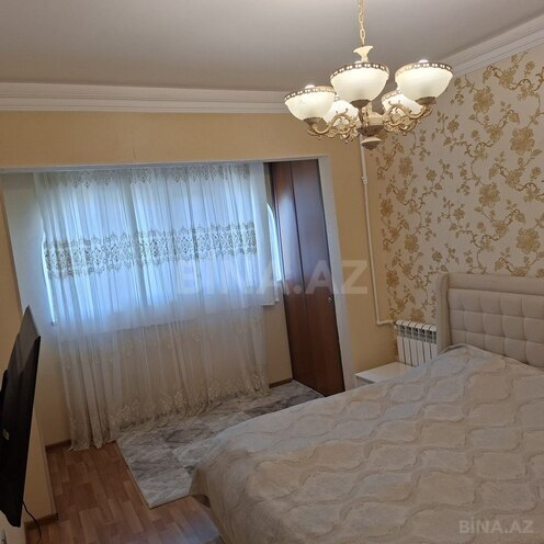 Satılır 4 otaqlı köhnə tikili 100 m², Yeni Günəşli q., photo 1 from 21