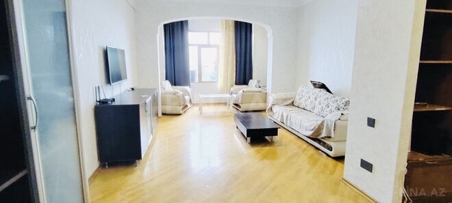 Продаётся 3-комн. вторичка 95 м², м. Сахил, photo 4 from 21