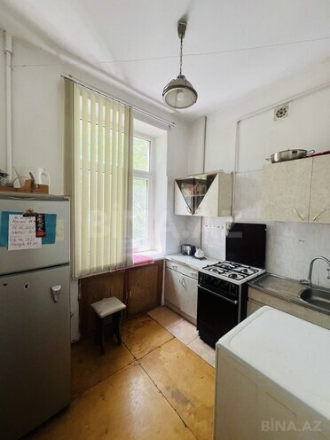 Продаётся 1-комн. вторичка 30 м², м. Низами, photo 5 from 7