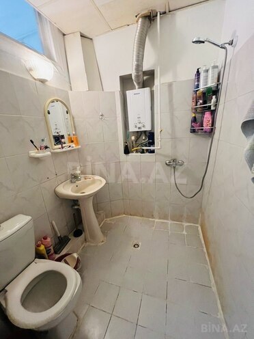 Продаётся 1-комн. вторичка 30 м², м. Низами, photo 6 from 7