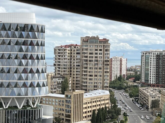 Продается 4-комн. новостройка 153 м², м. Элмляр Академиясы, photo 9 from 20