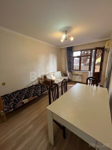 İcarəyə verilir 2 otaqlı köhnə tikili 45 m², Nəsimi m., photo 3 from 14