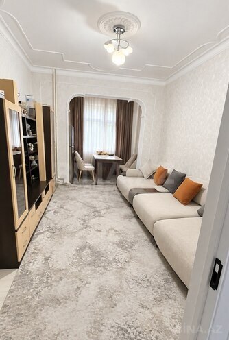 İcarəyə verilir 2 otaqlı köhnə tikili 57 m², Memar Əcəmi m., photo 1 from 10