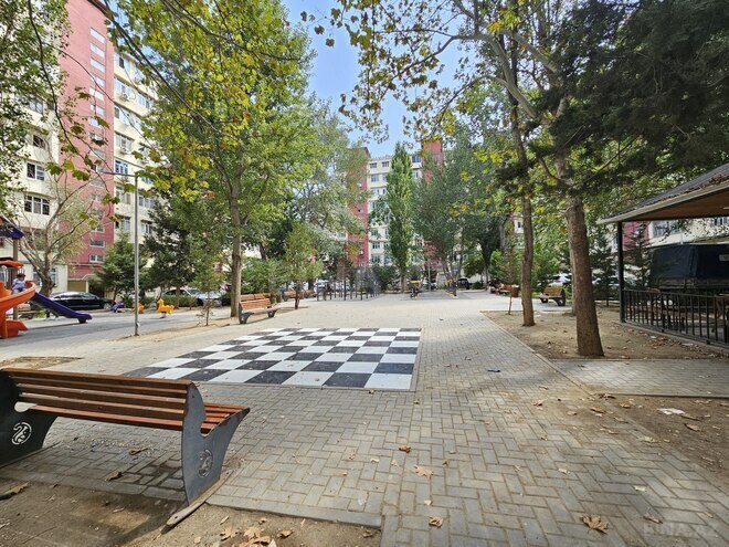 Satılır 3 otaqlı köhnə tikili 75 m², İnşaatçılar m., photo 26 from 27