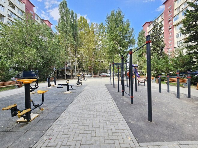 Satılır 3 otaqlı köhnə tikili 75 m², İnşaatçılar m., photo 25 from 27