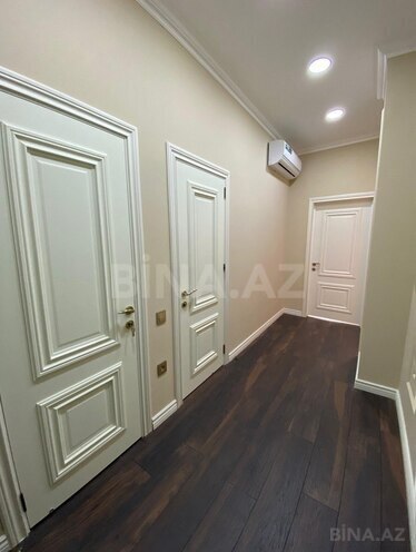 Сдаётся 2-комн. новостройка 80 м², м. 8 ноября, photo 9 from 14