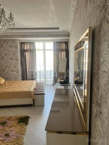 Сдаётся 2-комн. новостройка 102 м², м. Низами, photo 18 from 21