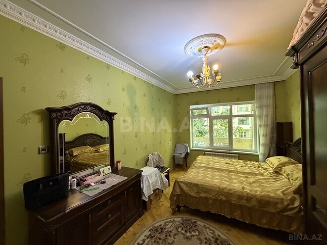 Satılır 4 otaqlı köhnə tikili 100 m², Xalqlar Dostluğu m., photo 6 from 23