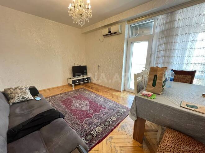 Продаётся 2-комн. вторичка 52 м², м. Гянджлик, photo 1 from 15
