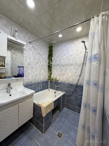Satılır 3 otaqlı köhnə tikili 60 m², Xalqlar Dostluğu m., photo 15 from 20