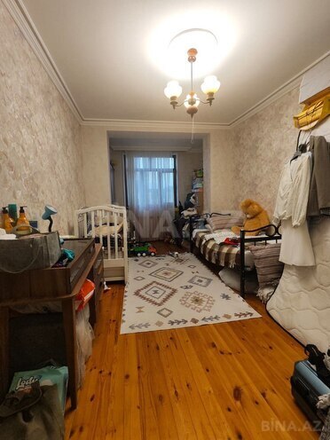 Satılır 4 otaqlı köhnə tikili 83 m², Bakıxanov q., photo 6 from 20