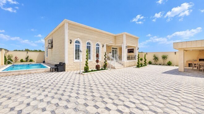 Satılır 4 otaqlı həyət evi/bağ evi 160 m², Novxanı q., photo 1 from 27