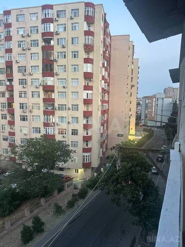 Продается 1-комн. вторичка 35 м², м. Нефтчиляр, photo 12 from 15