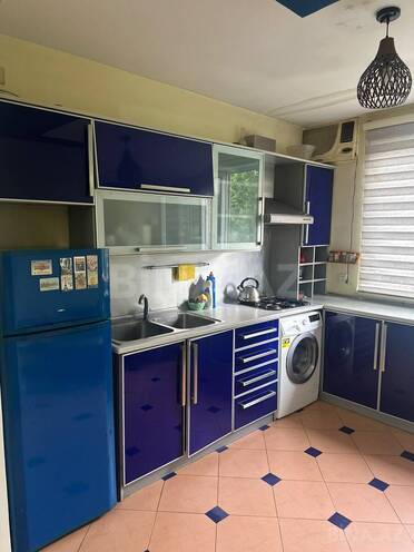 Satılır 3 otaqlı köhnə tikili 60 m², Nizami m., photo 9 from 13