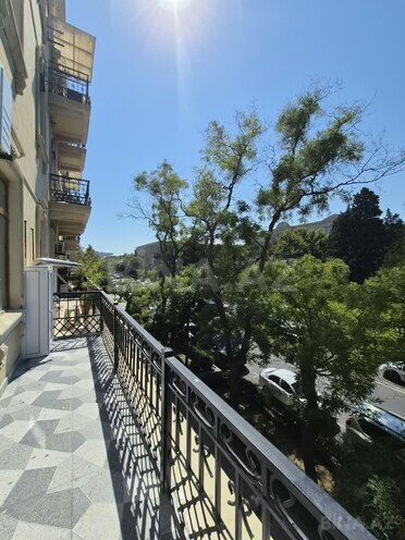 İcarəyə verilir 2 otaqlı köhnə tikili 65 m², Elmlər Akademiyası m., photo 22 from 23