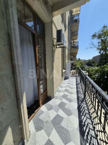 İcarəyə verilir 2 otaqlı köhnə tikili 65 m², Elmlər Akademiyası m., photo 19 from 23