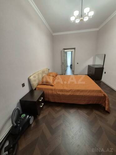 İcarəyə verilir 2 otaqlı köhnə tikili 65 m², Elmlər Akademiyası m., photo 12 from 23