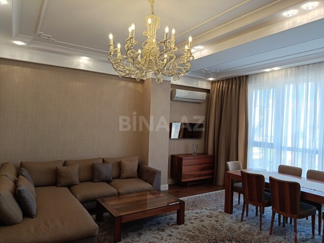 Продаётся 3-комн. новостройка 150 м², м. 28 мая, photo 1 from 26
