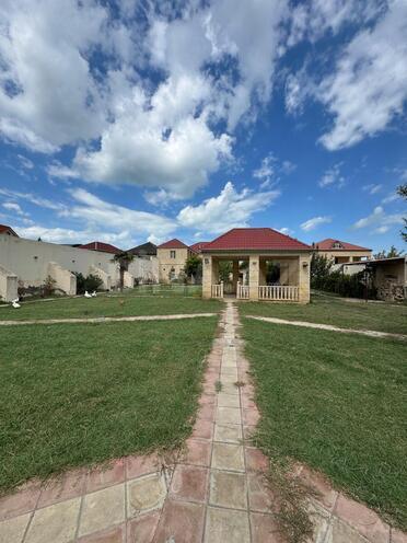 Satılır 14 otaqlı həyət evi/bağ evi 750 m², Novxanı q., photo 3 from 28