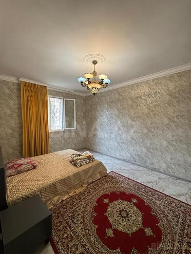 Satılır 14 otaqlı həyət evi/bağ evi 750 m², Novxanı q., photo 19 from 28