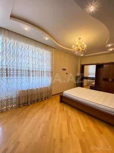 Сдается 3-комн. новостройка 148 м², м. 8 ноября, photo 12 from 23