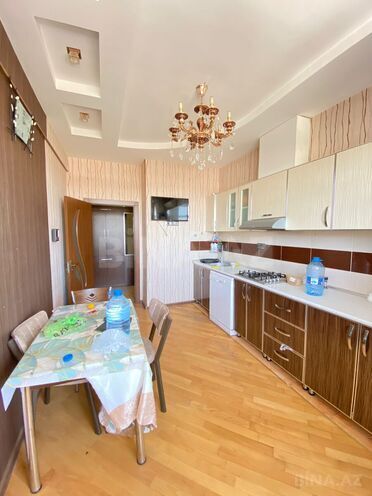 Сдается 3-комн. новостройка 148 м², м. 8 ноября, photo 14 from 23