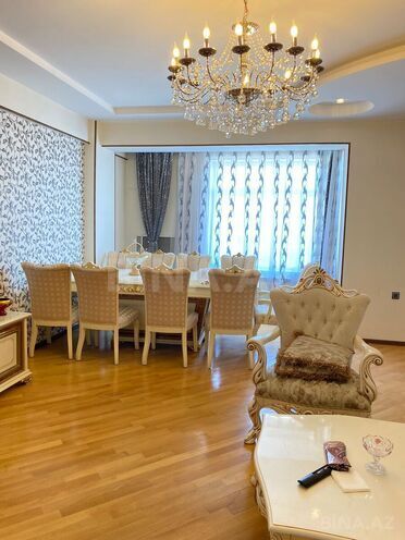 Сдается 3-комн. новостройка 148 м², м. 8 ноября, photo 4 from 23